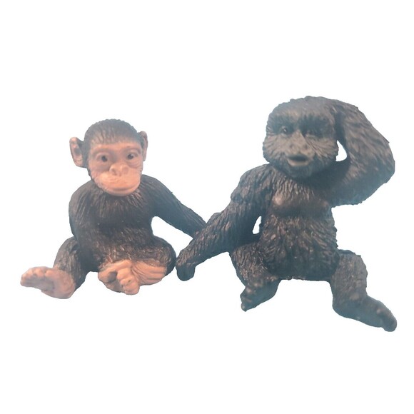Safari Ltd Alligstor, Gorilla & Chimpanzee Small Animal Figures 1.5" Set Of 3 - Picture 4 of 16